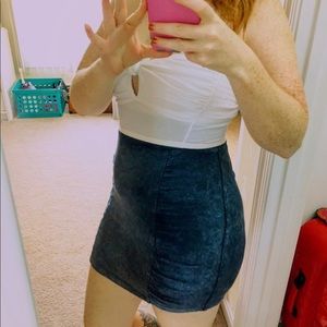 EUC H&M Divided Bodycon Skirt size 4 in Blue